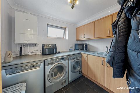 230 Tag Lane, Ingol, Preston, PR2 3TX
