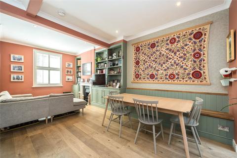 3 bedroom terraced house for sale, Holden Street, London SW11