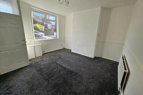 2 bedroom terraced house to rent, Elm Street, Farnworth, Bolton