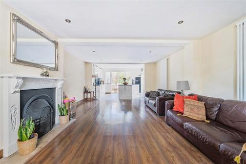 3 bedroom terraced house for sale, Clifford Road, Richmond TW10