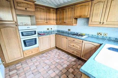 3 bedroom semi-detached house for sale, Sunnybank Crescent, Brinsworth, Rotherham