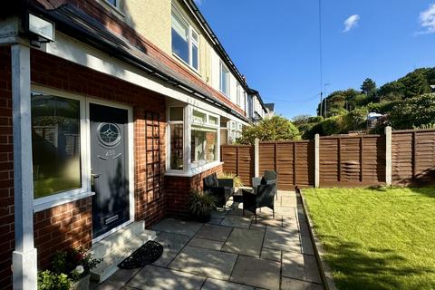 3 bedroom semi-detached house for sale, Tinshill Road, Leeds LS16