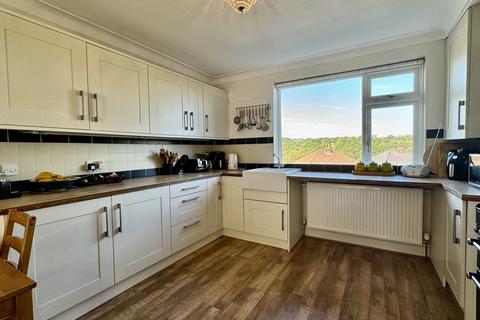 3 bedroom semi-detached house for sale, Tinshill Road, Leeds LS16