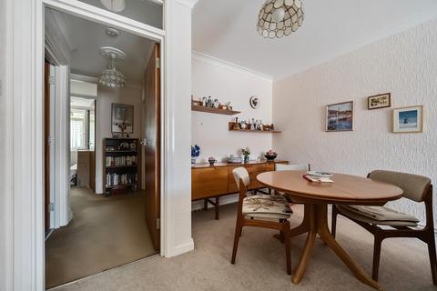 2 bedroom apartment for sale, High Road, Whetstone, London, N20