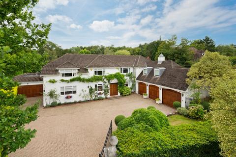 5 bedroom detached house for sale, Meadway, Esher, Surrey, KT10