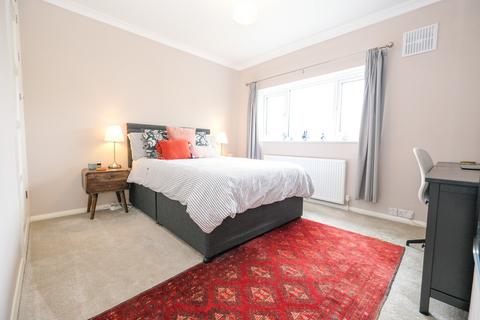 36 Daleside, Orpington, BR6 6EQ