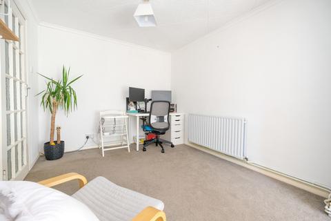 40 Dyke Drive, Orpington, BR5 4LZ