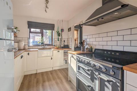 3 bedroom semi-detached house for sale, Icknield Close, Cheveley CB8