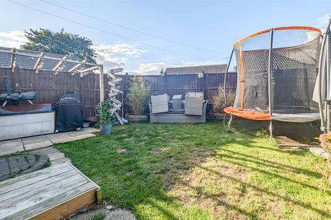 3 bedroom semi-detached house for sale, Icknield Close, Cheveley CB8