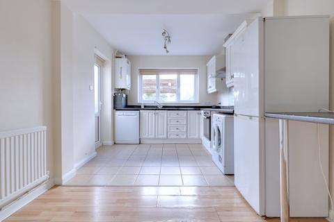 3 bedroom end of terrace house for sale, Wennington Road, Rainham RM13