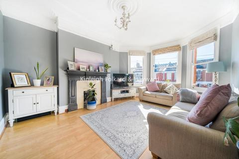 3 bedroom flat for sale, Albert Road, Alexandra Park