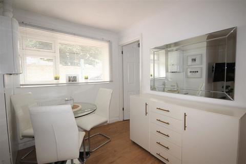 2 bedroom apartment for sale, The Crescent, Bournemouth