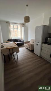 3 bedroom apartment to rent, 230 Seven Sisters Road, London N4