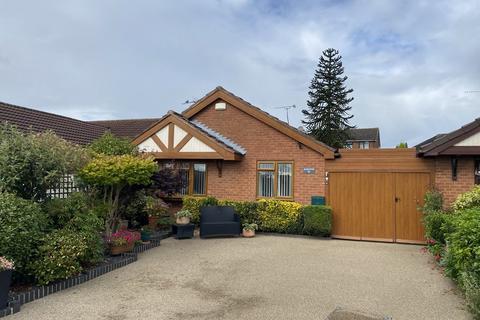 2 bedroom detached bungalow for sale, Grange Road, Newhall