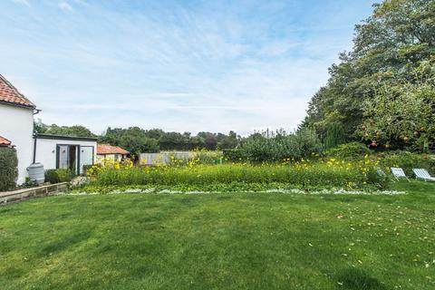 3 bedroom cottage for sale, Tuns Road, Necton, PE37