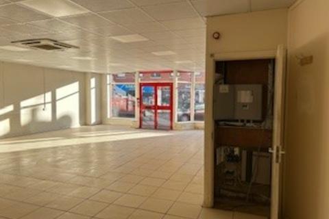 Retail property (high street) to rent, Unit 10 Winsover Centre 14-16 Winsover Road, Spalding, PE11 1EY