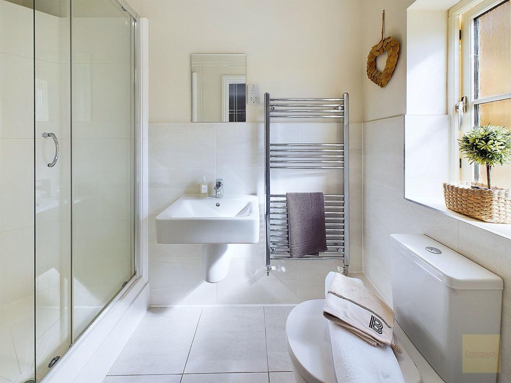 Bedroom 2 en-suite