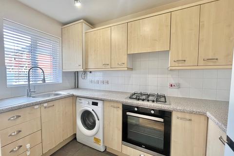 24 Dandelion Close, Rush Green, Romford, RM7 0YY