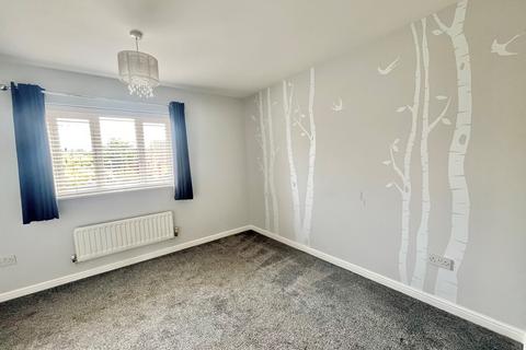 24 Dandelion Close, Rush Green, Romford, RM7 0YY
