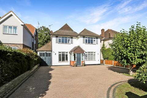 4 bedroom detached house for sale, Warren Road, Leigh-on-Sea