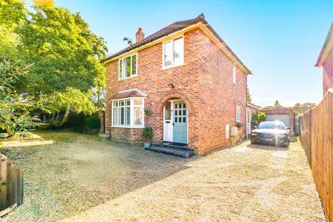 3 bedroom detached house for sale, Oak Lane, Norwich