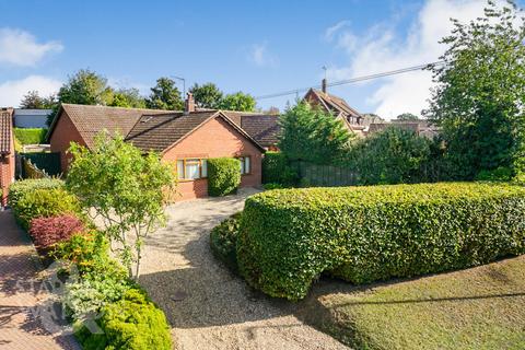 3 bedroom detached bungalow for sale, Norwich Road, Chedgrave, Norwich