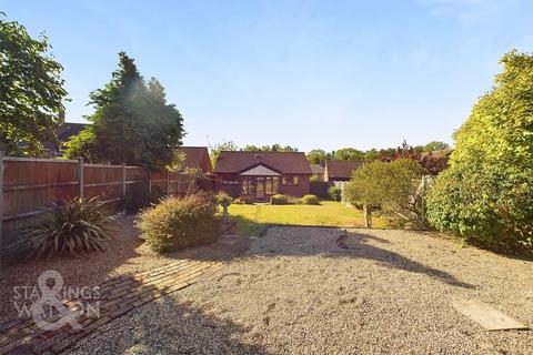 3 bedroom detached bungalow for sale, Norwich Road, Chedgrave, Norwich