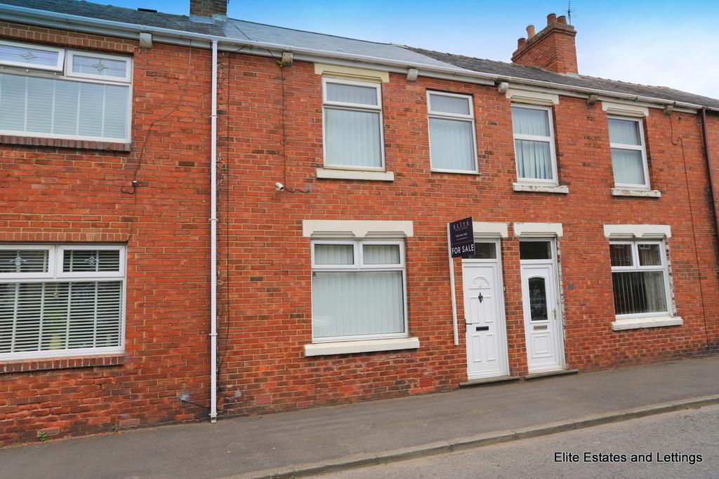 Houghton Road, Houghton Le Spring DH5 3 bed terraced house to rent £