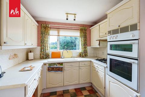 1 bedroom semi-detached bungalow for sale, Greenleas, Hove