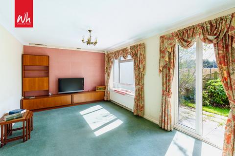 1 bedroom semi-detached bungalow for sale, Greenleas, Hove