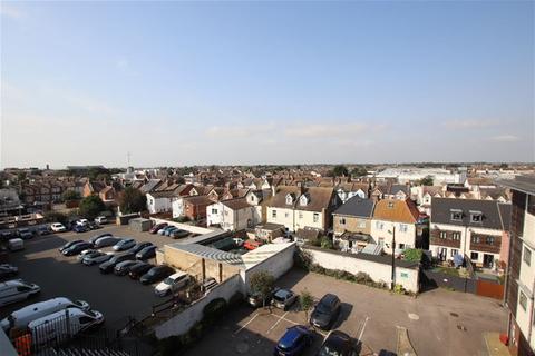 2 bedroom flat for sale, Jackson Road , Clacton on Sea