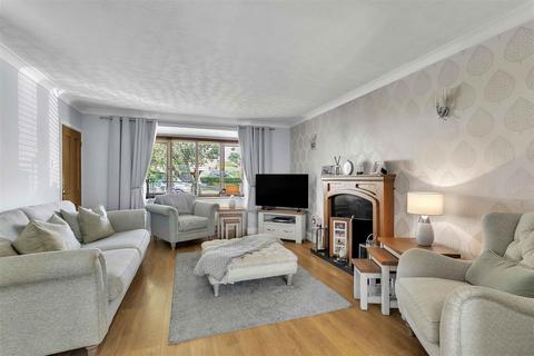 30 Batsford Close, Redditch, B98 7TF
