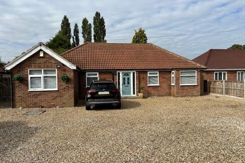 4 bedroom detached bungalow for sale, Buckenham Road, Attleborough