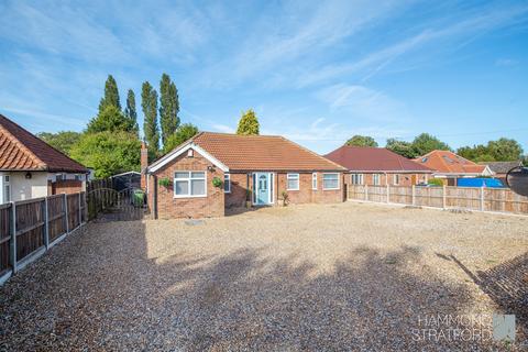 4 bedroom detached bungalow for sale, Buckenham Road, Attleborough