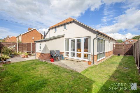 2 bedroom detached bungalow for sale, Neatherd Road, Dereham