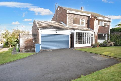 4 bedroom detached house for sale, Weavers Walk, Swynnerton