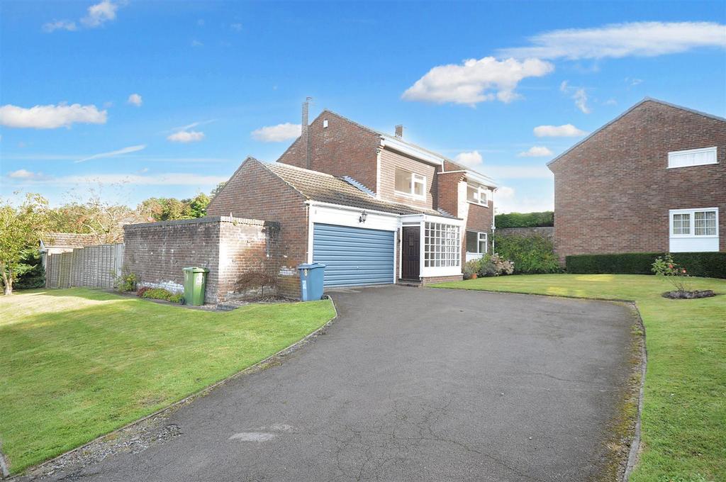 Weavers Walk, Swynnerton 4 bed detached house for sale £400,000