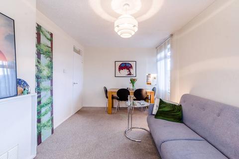 1 bedroom flat for sale, Nimrod Road, Furzedown, London, SW16