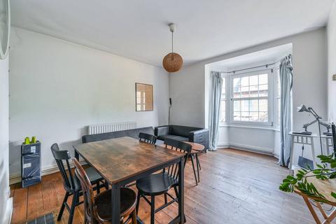 3 bedroom flat to rent, Orsett Stree, Kennington, London, SE11