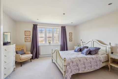 Beechwood Beeches Road, Farnham Common, Slough, SL2 3PR