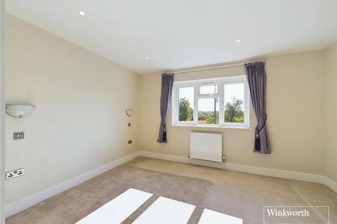 3 bedroom end of terrace house for sale, The Gables, Bath Road, Padworth, Berkshire, RG7