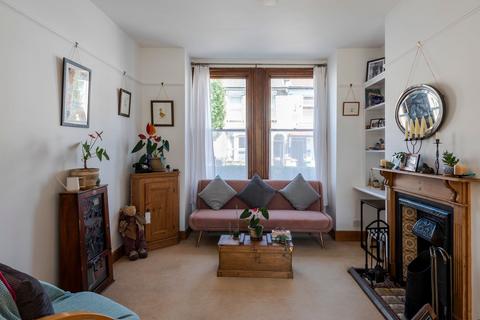 3 bedroom terraced house for sale, Melford Road, London E11