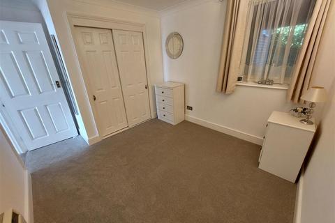 Flat 9, Harbour Point The Stade, Folkestone, CT19 6RB