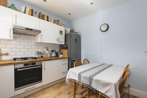 2 bedroom terraced house for sale, Wakelin Road, Stratford, E15