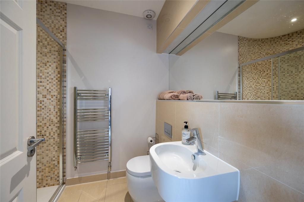 En Suite Shower Room