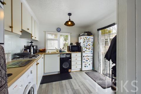 1 bedroom park home for sale, Church Road, Stanford-le-hope, SS17