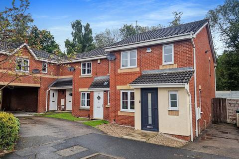 4 bedroom semi-detached house for sale, Lawndale Drive, Manchester M28