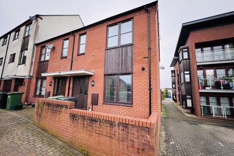 3 bedroom end of terrace house for sale, Basingstoke RG24