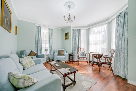 2 bedroom flat for sale, Hornton Street, Kensington, London