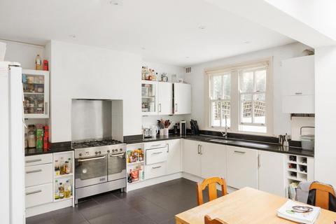 5 bedroom terraced house for sale, Fontarabia Road, London